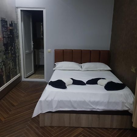 Гостевой Дом Поти Apartment Екстериор снимка