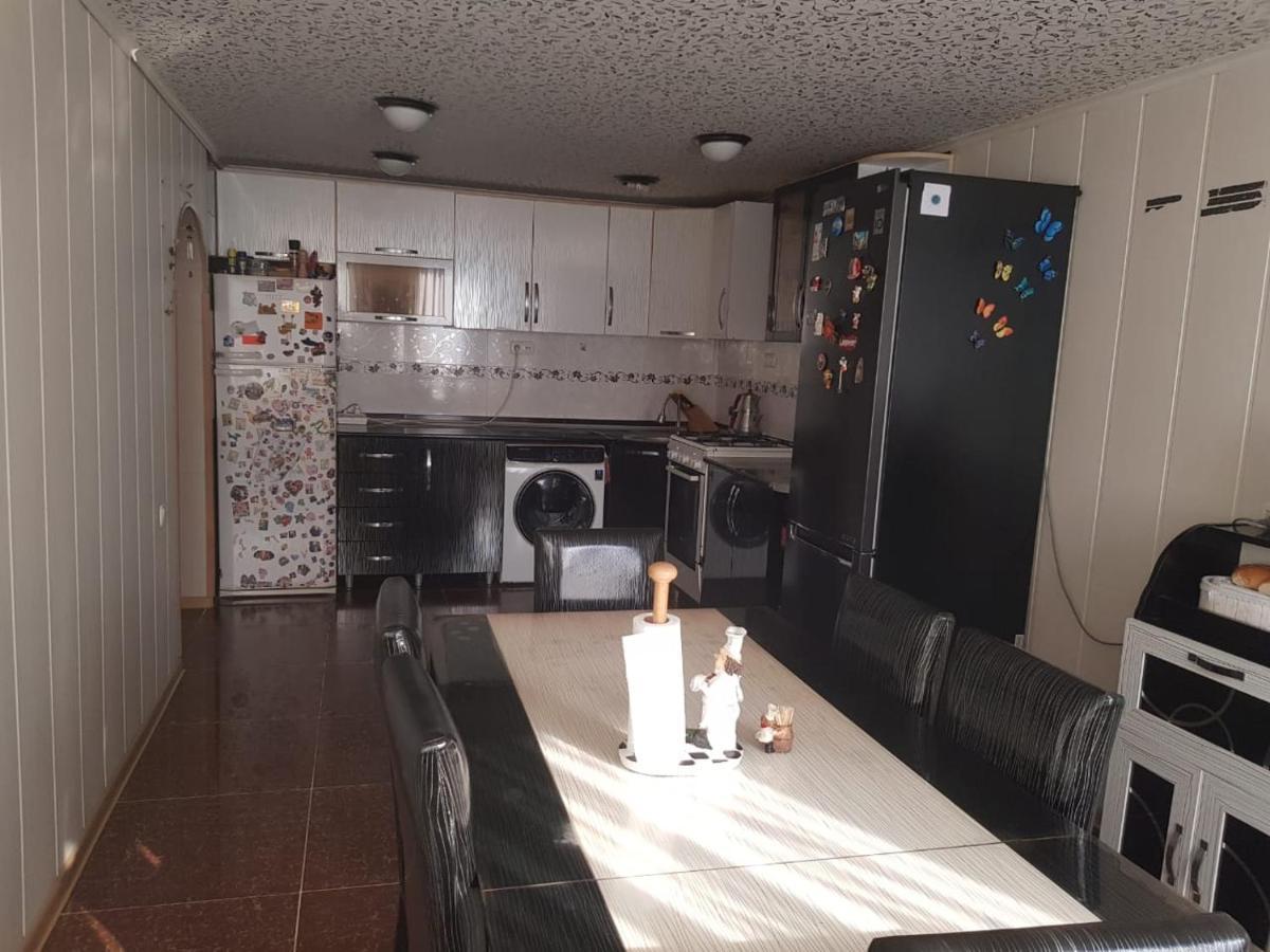 Гостевой Дом Поти Apartment Екстериор снимка